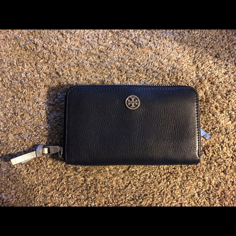 Tory Burch Wallet